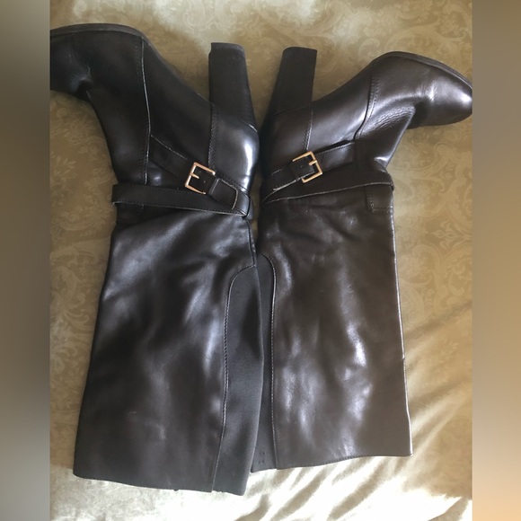 Ladies black leather boots, size 9  US - Picture 7 of 10